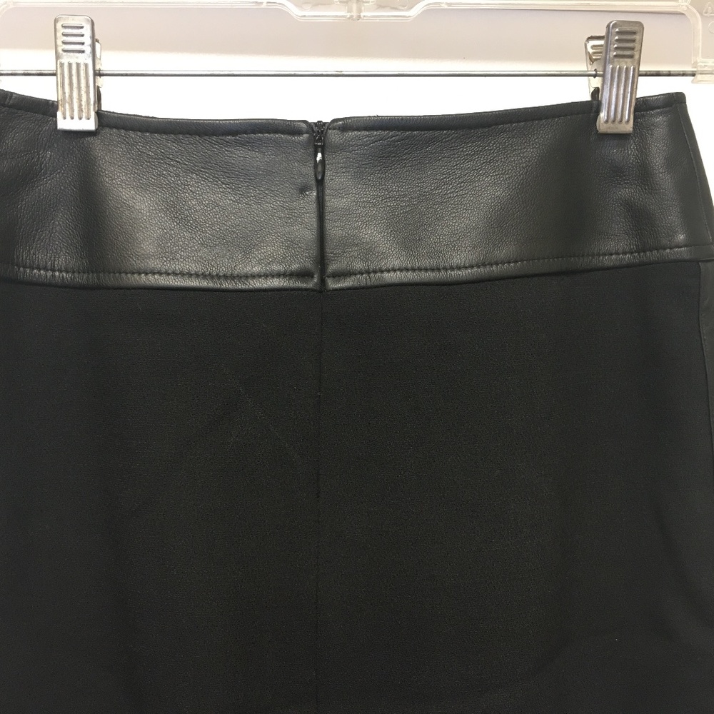 Dolce & Gabbana Skirt w Leather Trim - Picture 9 of 13